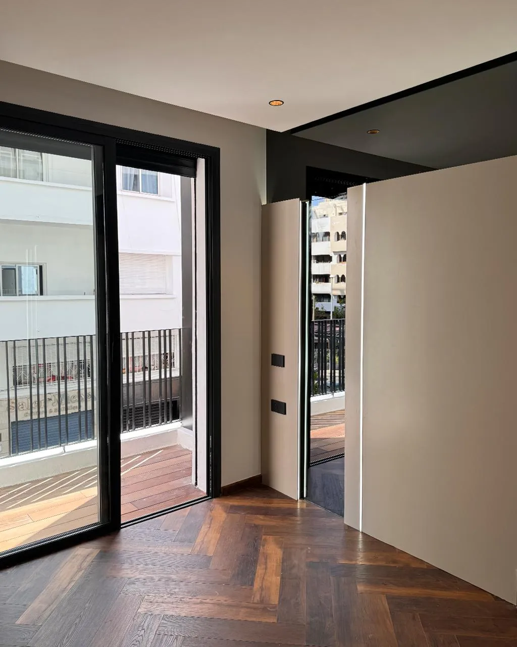 Bilocale Moderno ed Elegante a Gauthier