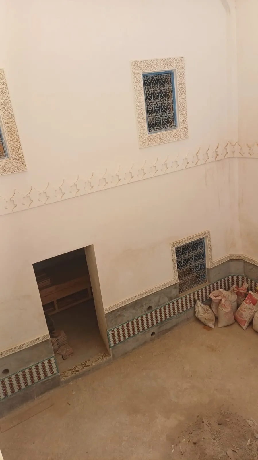 Riad titolato in vendita a Mokef