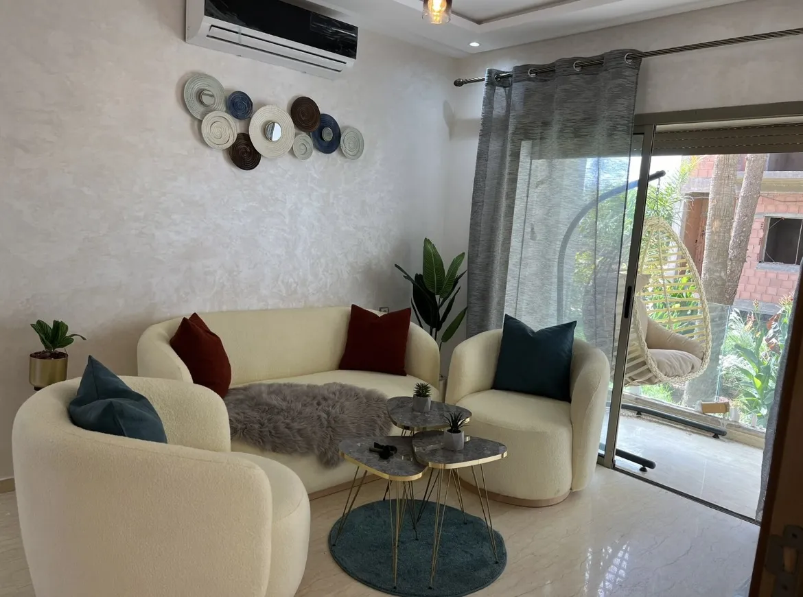 Appartamenti moderni in un complesso con piscine a Tamaris